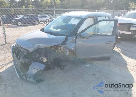 2021 Nissan Kicks Sv Xtronic Cvt z USA, uszkodzony, nr VIN 3N1CP5CV3ML498669